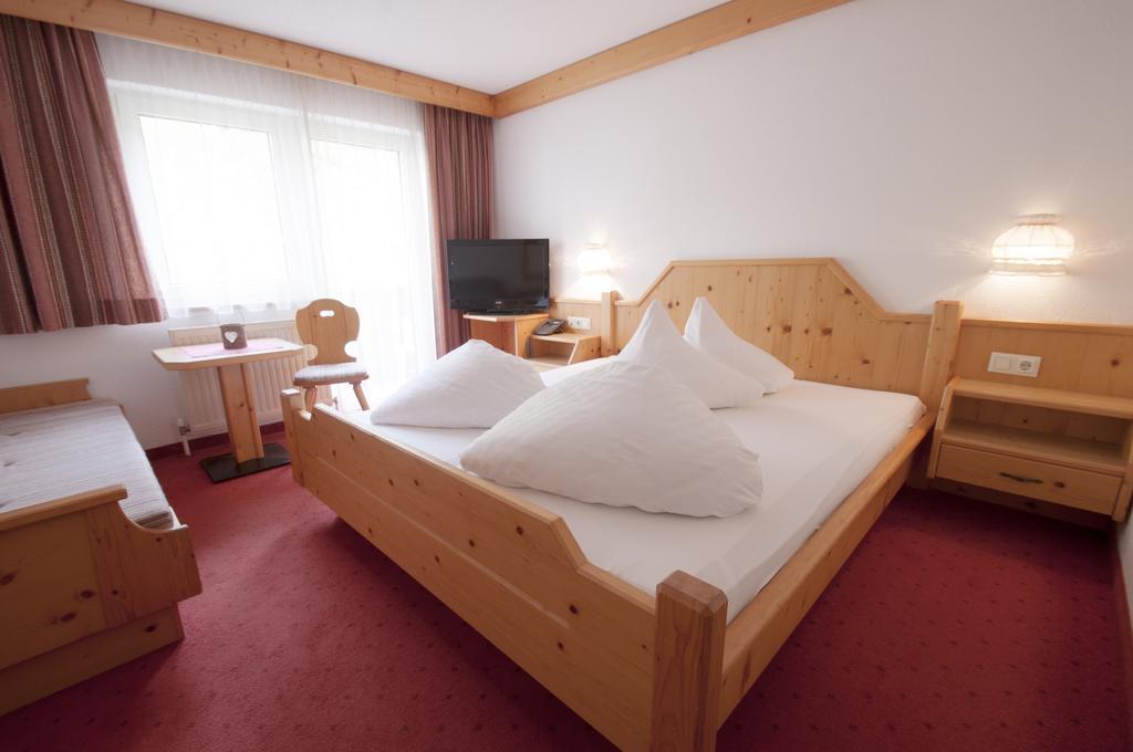 Hotel Alpenfriede Jerzens Dış mekan fotoğraf